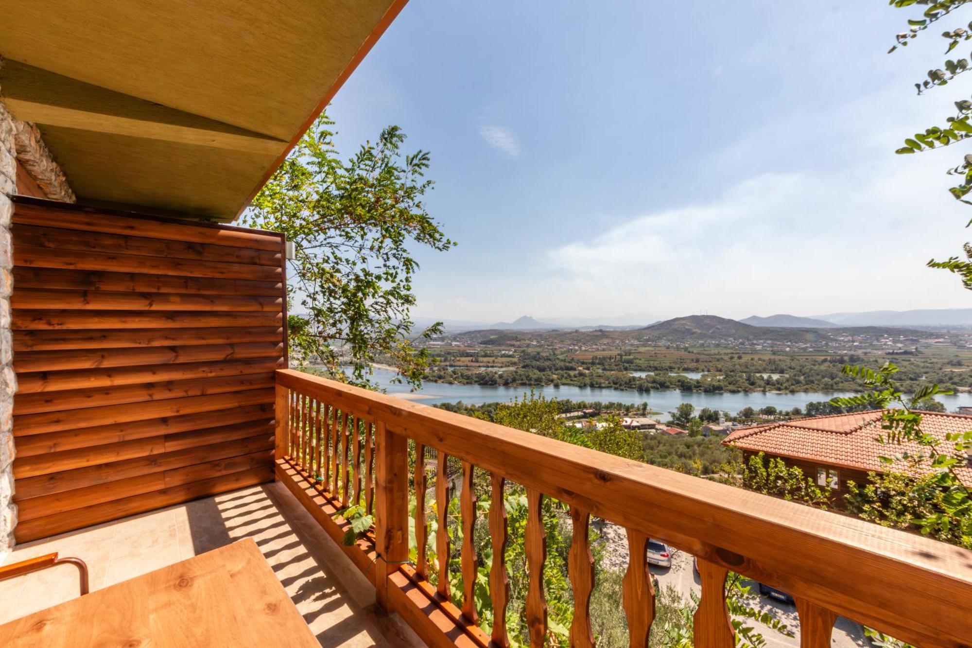 Nature House 3* Canaj