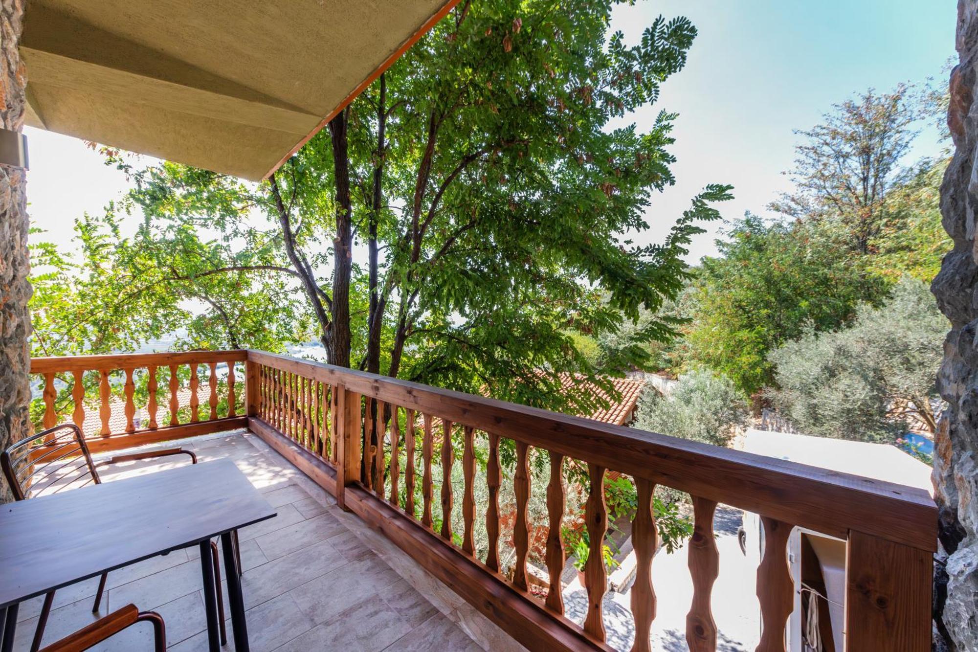 Nature House 3* Canaj